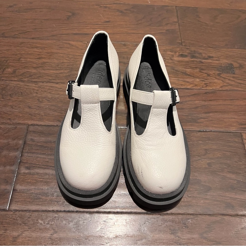 L’idea by Lori T-Strap Mary Jane Women’s Leather Shoes